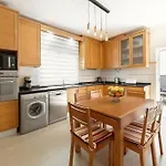Nazarena Villa Nazaré